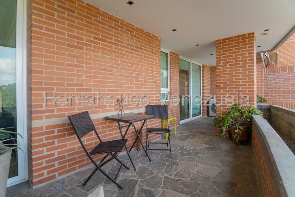 Apartamento (1 Nivel) en Venta en Solar del Hatillo, Distrito Metropolitano - 7