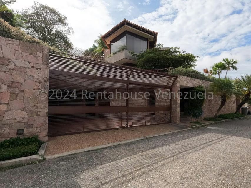 Casa (Multipes Niveles) en Venta en El Pedregal, Lara - 2
