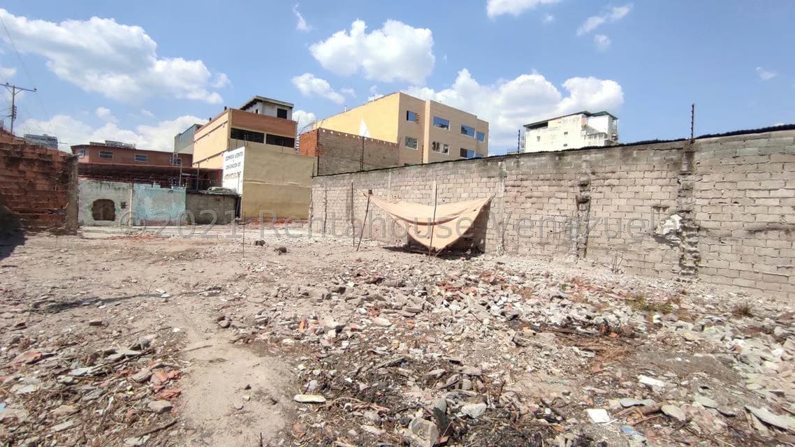Terreno (Comercial) en Venta en Zona Centro, Aragua - 13