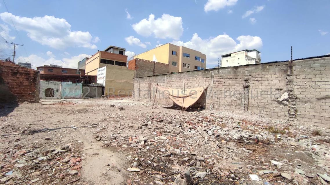 Terreno (Comercial) en Venta en Zona Centro, Aragua - 14