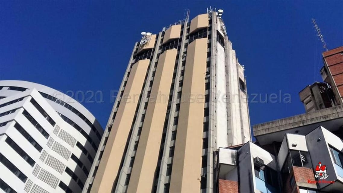 Comercial (Oficina) en Venta en Avenida 19 de Abril, Aragua