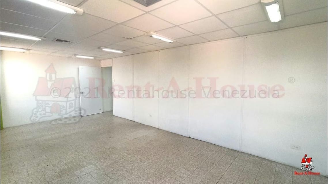 Comercial (Oficina) en Venta en Avenida 19 de Abril, Aragua - 4