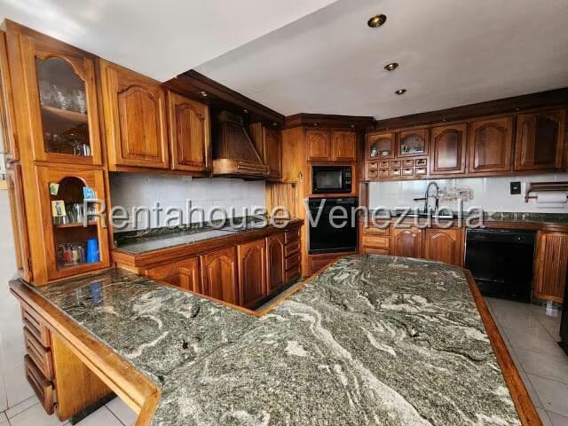 Apartamento (Multiples Niveles) en Venta en Terrazas del Avila, Distrito Metropolitano - 27