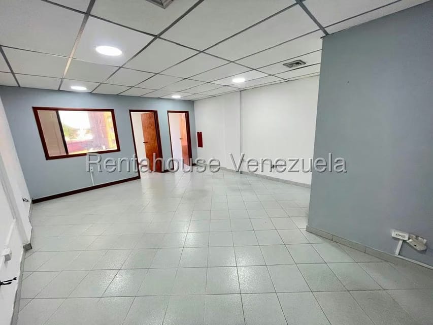 Comercial (Oficina) en Alquiler en El Parque, Lara