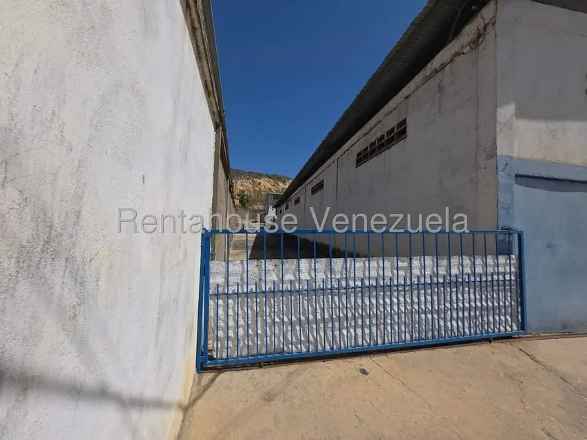 Terreno (Comercial) en Venta en Cantarrana, Sucre - 2