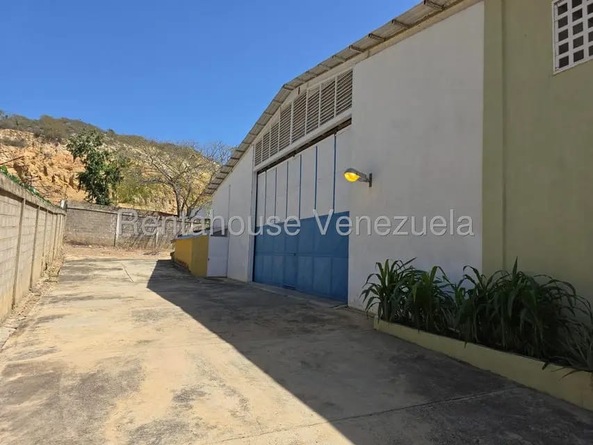 Terreno (Comercial) en Venta en Cantarrana, Sucre - 18