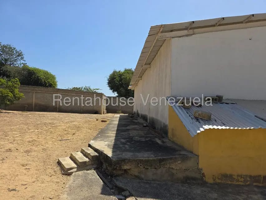 Terreno (Comercial) en Venta en Cantarrana, Sucre - 23