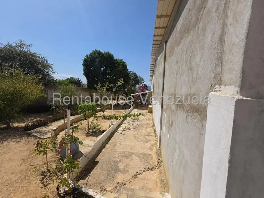 Terreno (Comercial) en Venta en Cantarrana, Sucre - 26
