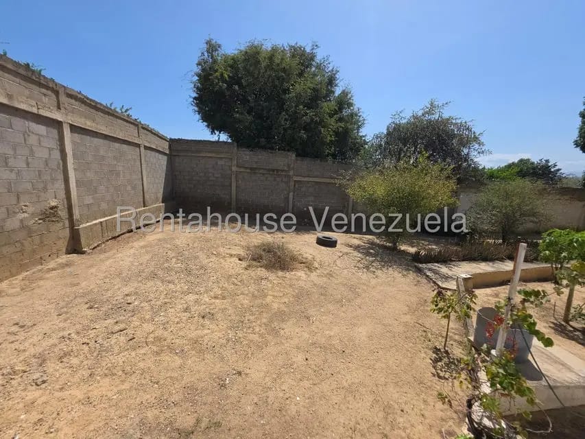 Terreno (Comercial) en Venta en Cantarrana, Sucre - 28