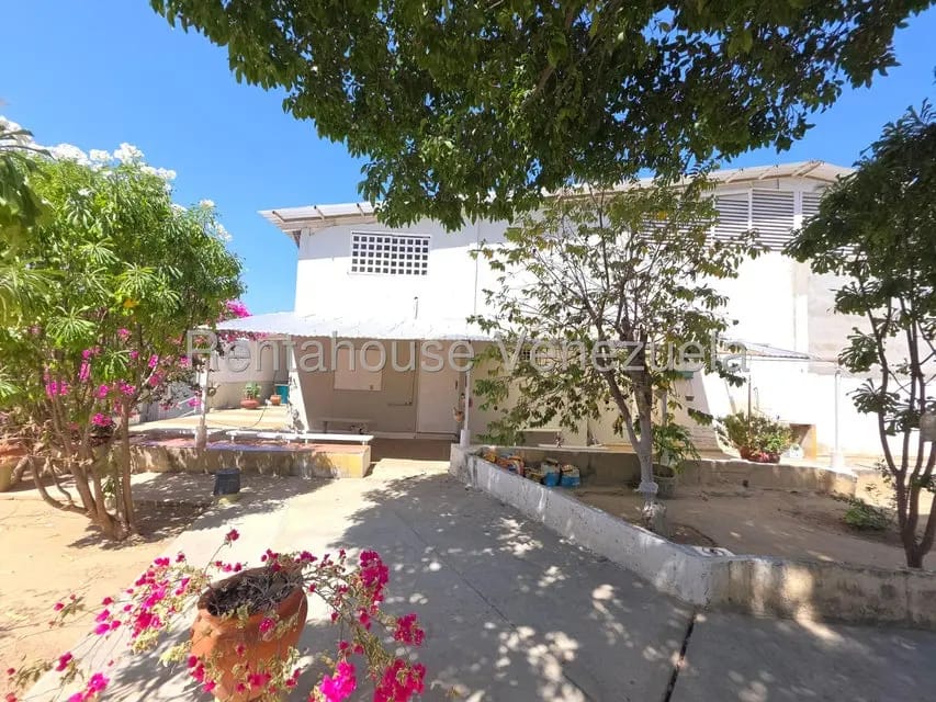 Terreno (Comercial) en Venta en Cantarrana, Sucre - 38