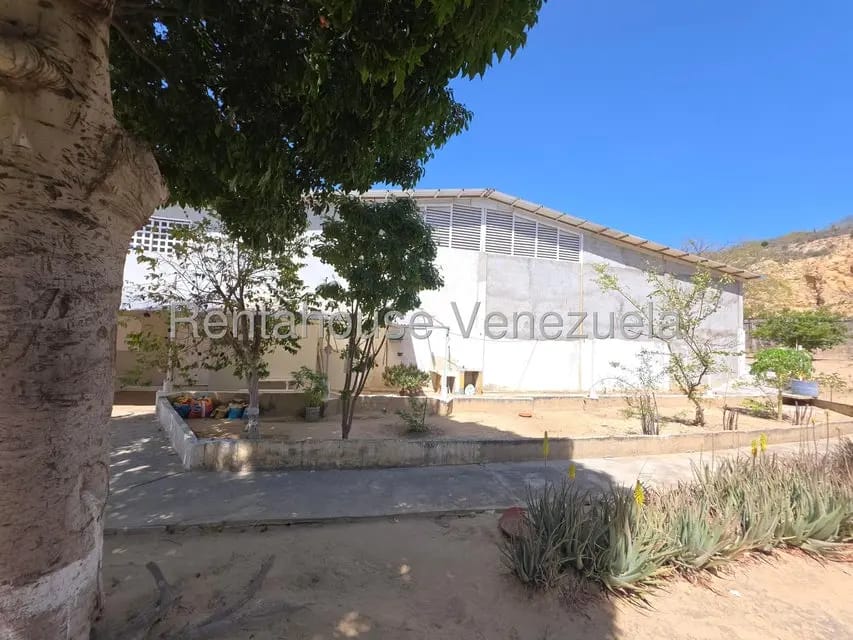 Terreno (Comercial) en Venta en Cantarrana, Sucre - 39