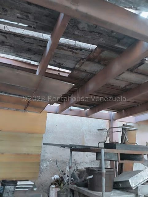 Casa (Duplex) en Venta en Parroquia Santa Rosalia, Distrito Metropolitano - 23