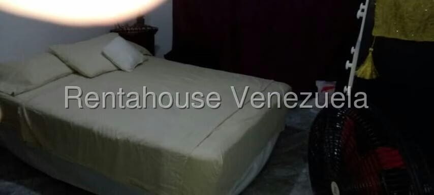 Casa (Duplex) en Venta en El Ingenio, Miranda - 11