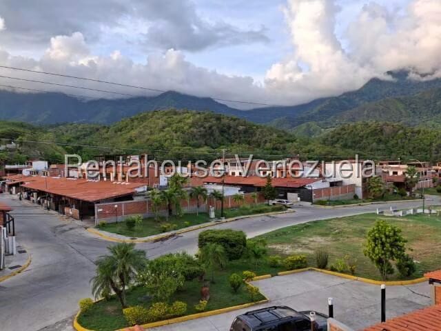 Casa (Duplex) en Venta en El Ingenio, Miranda - 17