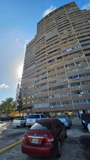 Apartamento (1 Nivel) en Venta en La Arboleda, Nueva Esparta - 2