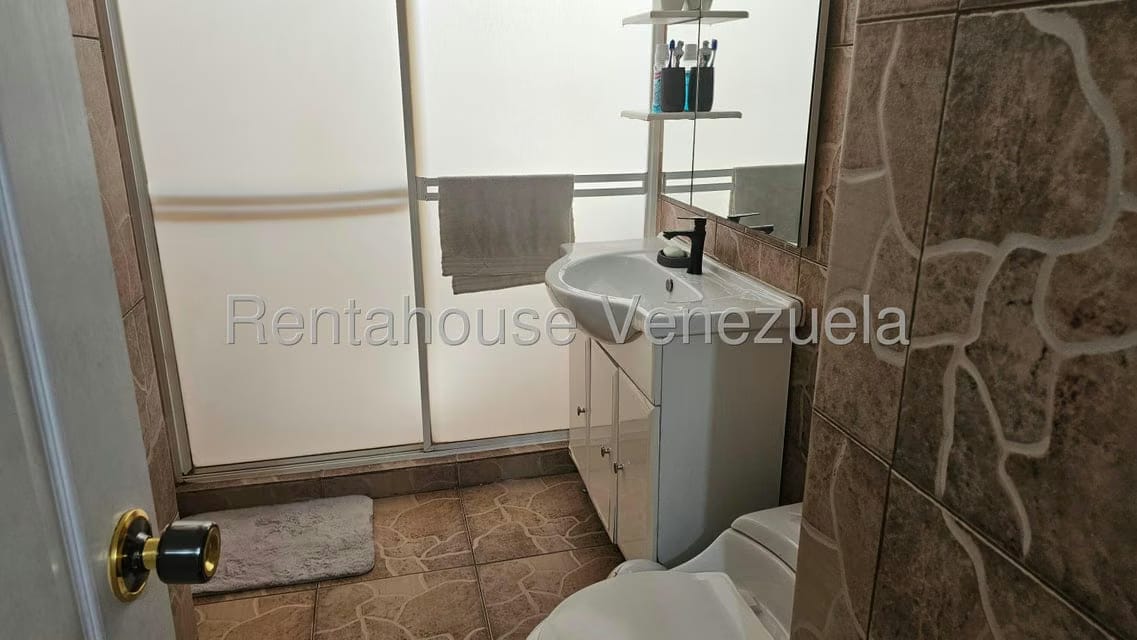 Apartamento (1 Nivel) en Venta en La Arboleda, Nueva Esparta - 13
