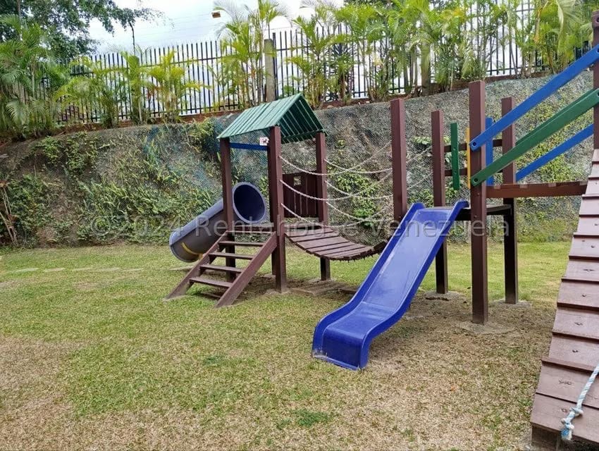 Apartamento (Multiples Niveles) en Alquiler en Los Samanes, Distrito Metropolitano - 38