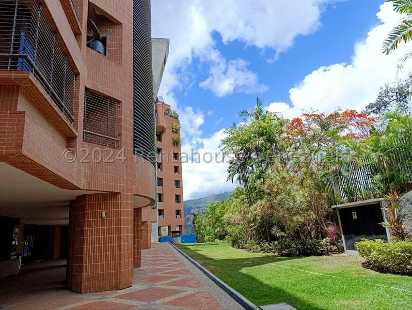 Apartamento (Multiples Niveles) en Alquiler en Los Samanes, Distrito Metropolitano - 45