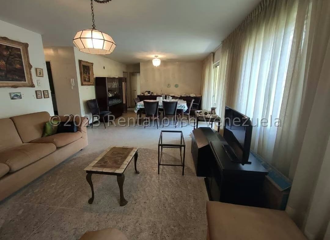 APARTAMENTO EN VENTA-CECILIA GUTIERREZ - 5