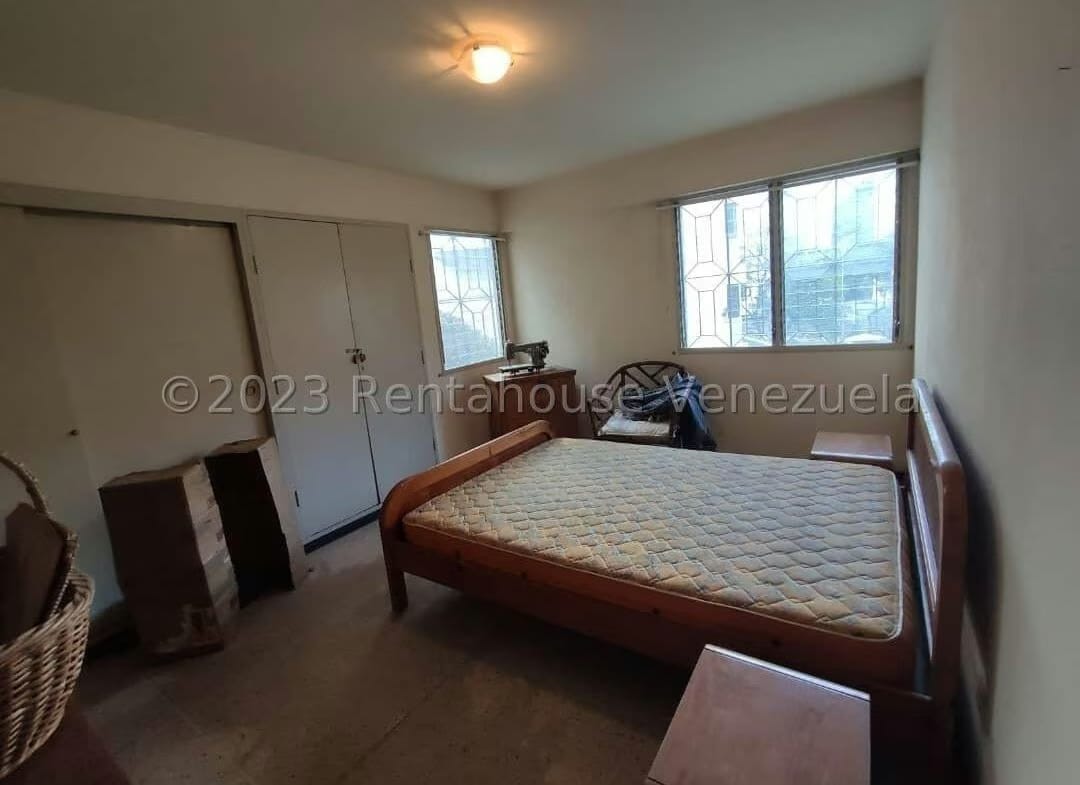 APARTAMENTO EN VENTA-CECILIA GUTIERREZ - 8