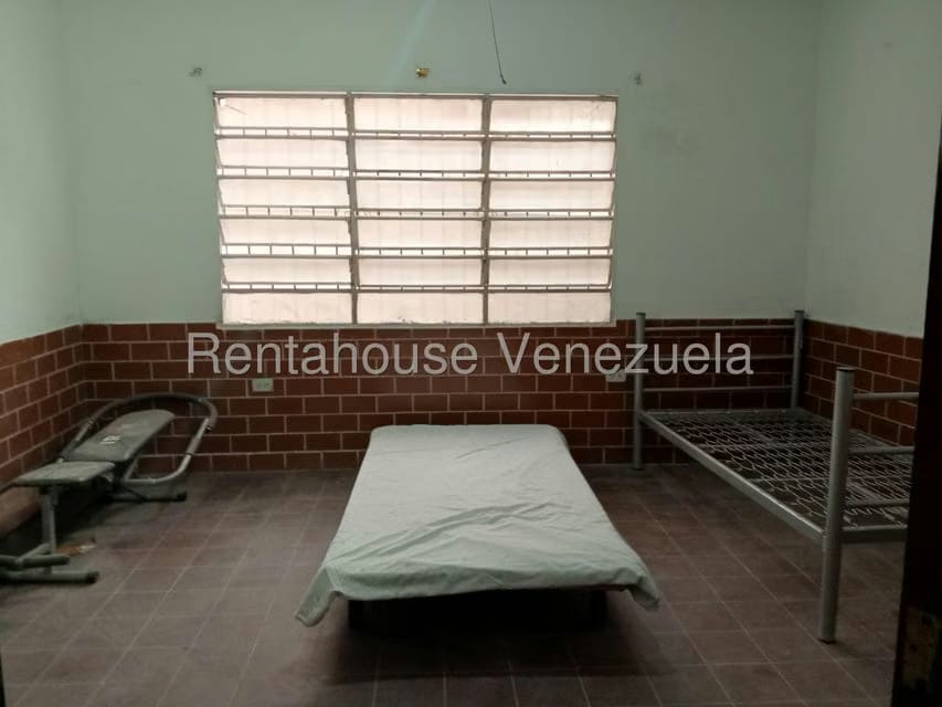 Casa (Multipes Niveles) en Venta en Los Rosales, Distrito Metropolitano - 11
