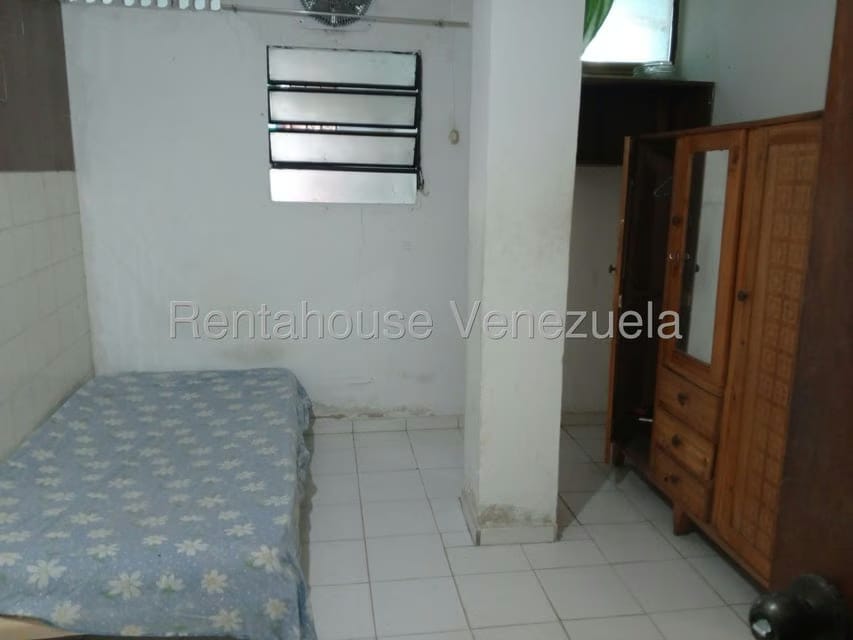 Casa (Multipes Niveles) en Venta en Los Rosales, Distrito Metropolitano - 16