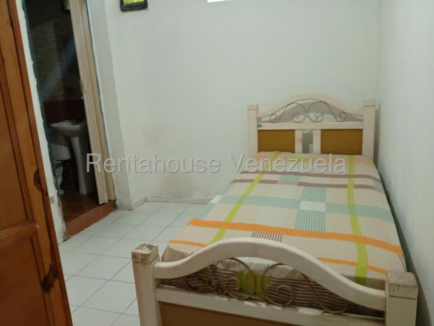Casa (Multipes Niveles) en Venta en Los Rosales, Distrito Metropolitano - 19