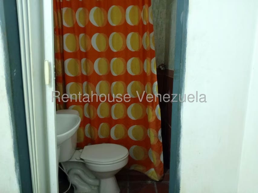 Casa (Multipes Niveles) en Venta en Los Rosales, Distrito Metropolitano - 24