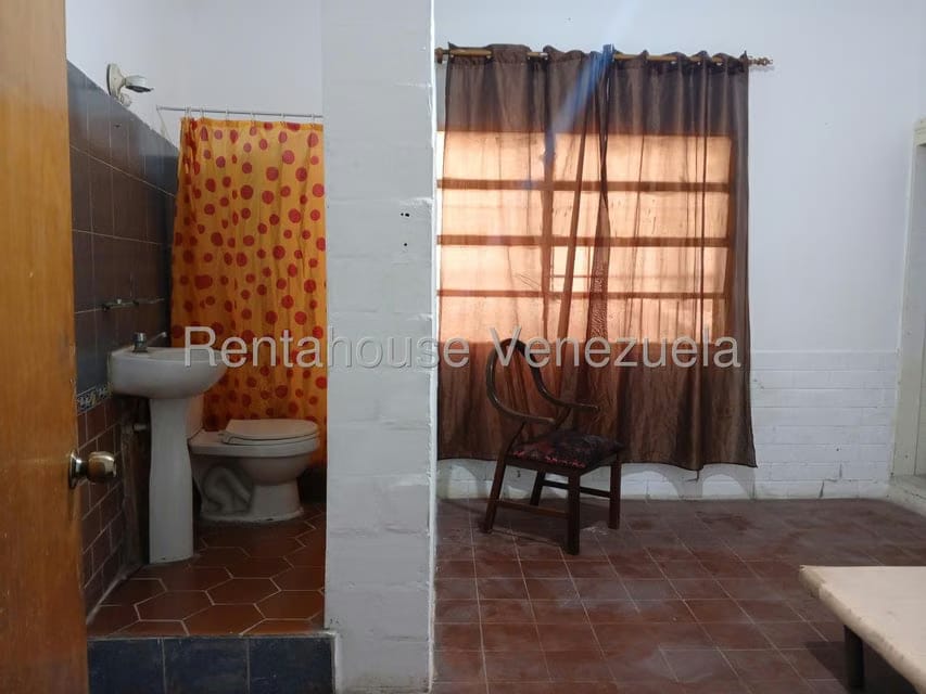 Casa (Multipes Niveles) en Venta en Los Rosales, Distrito Metropolitano - 8