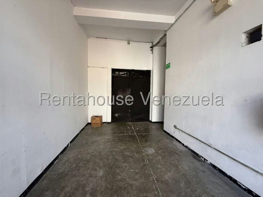 Comercial (Galpon - Deposito) en Alquiler en Boleita Sur, Distrito Metropolitano - 2