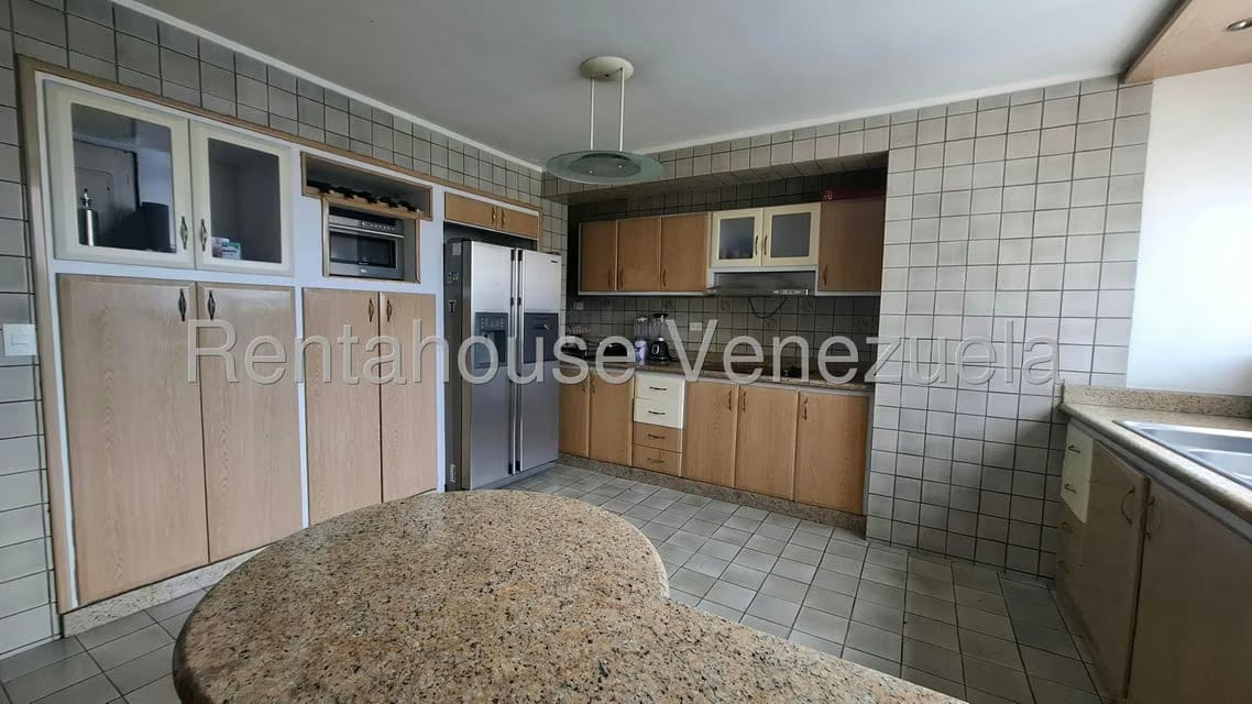 Apartamento (1 Nivel) en Venta en La Florida, Distrito Metropolitano - 12