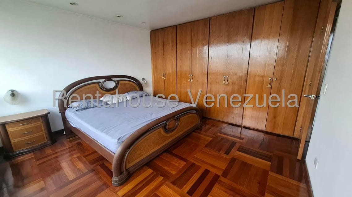 Apartamento (1 Nivel) en Venta en La Florida, Distrito Metropolitano - 15