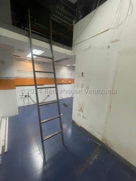 Comercial (Local Comercial) en Venta en El Paraiso, Distrito Metropolitano - 9