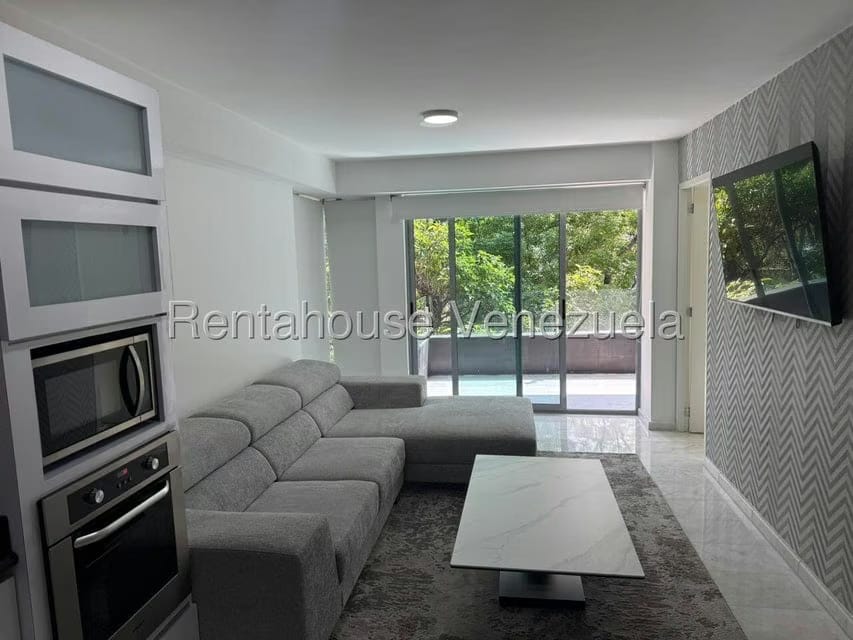 Apartamento (1 Nivel) en Alquiler en La Castellana, Distrito Metropolitano - 11