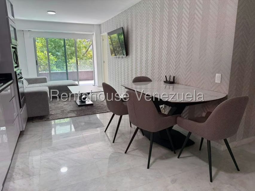 Apartamento (1 Nivel) en Alquiler en La Castellana, Distrito Metropolitano - 16