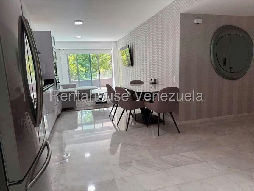 Apartamento (1 Nivel) en Alquiler en La Castellana, Distrito Metropolitano - 17