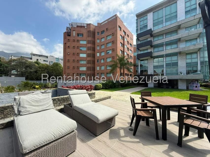 Apartamento (1 Nivel) en Alquiler en La Castellana, Distrito Metropolitano - 5