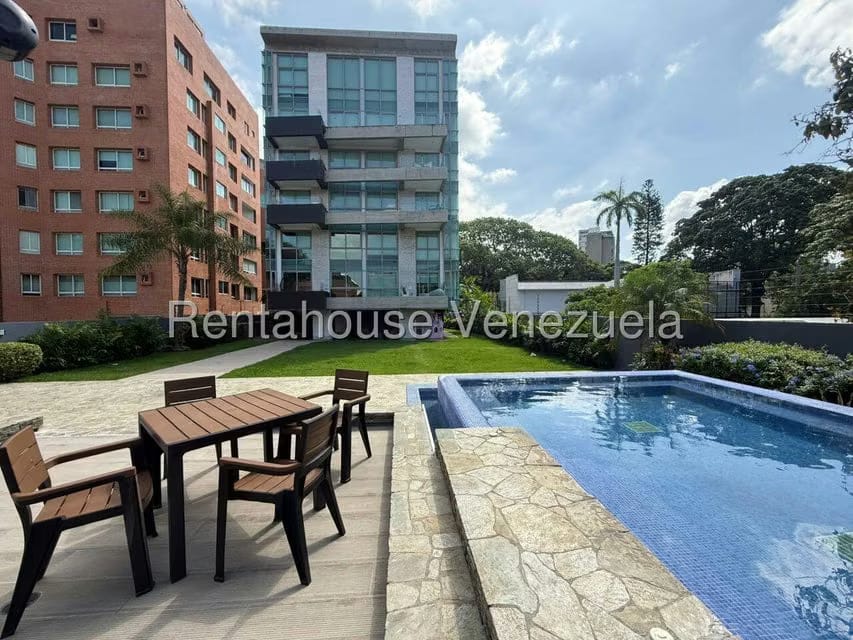 Apartamento (1 Nivel) en Alquiler en La Castellana, Distrito Metropolitano - 6