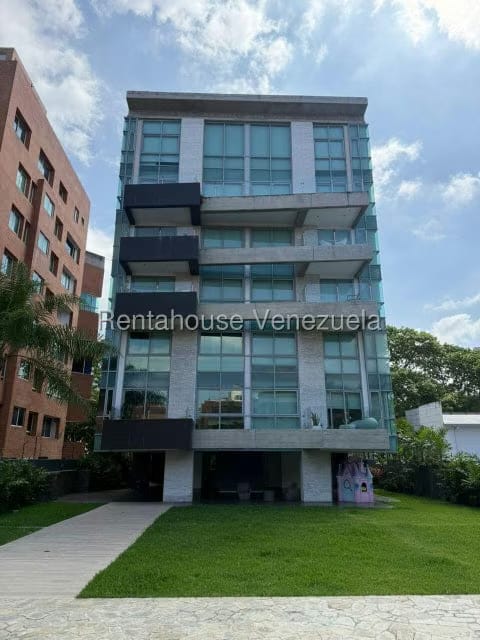 Apartamento (1 Nivel) en Alquiler en La Castellana, Distrito Metropolitano - 8