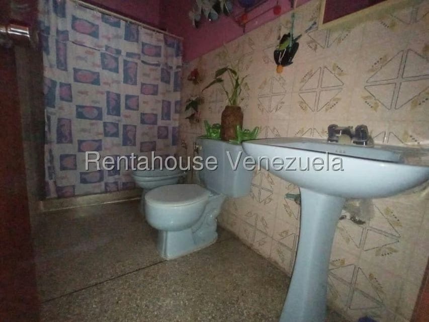 Apartamento (1 Nivel) en Venta en Centro, Carabobo - 24