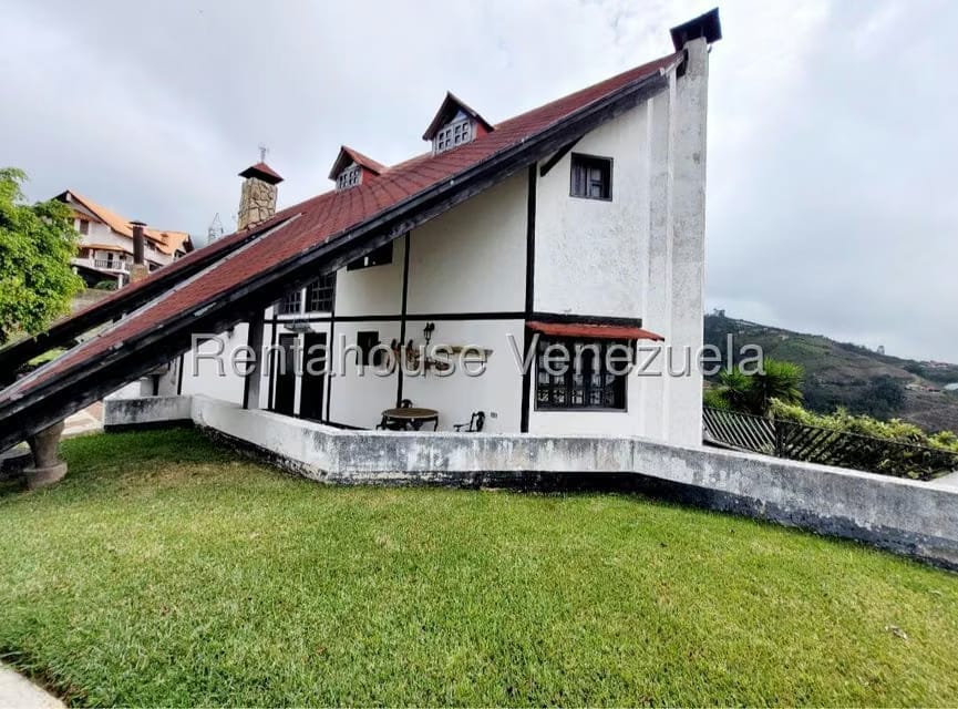 Casa (Multipes Niveles) en Venta en La Colonia Tovar, Aragua - 5