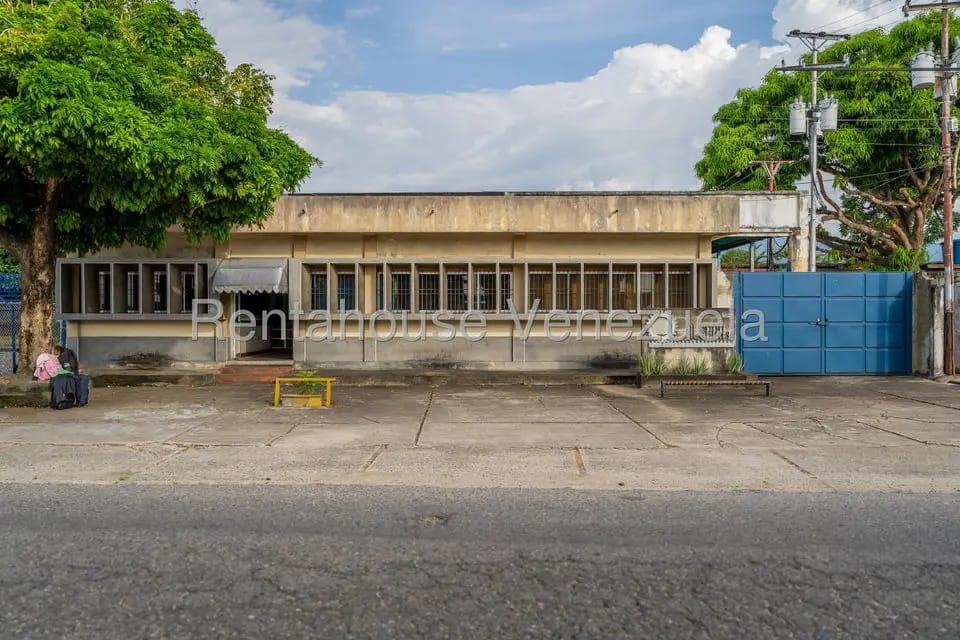 Comercial (Galpon - Deposito) en Venta en Parroquia Nueva Bolivia, Merida