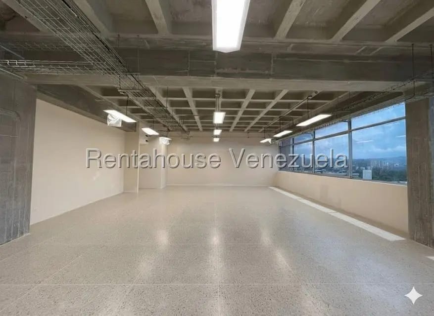 Comercial (Oficina) en Venta en Los Cortijos de Lourdes, Distrito Metropolitano - 5