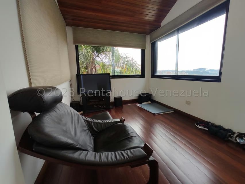 Casa (Multipes Niveles) en Venta en Colinas del Tamanaco, Distrito Metropolitano - 36