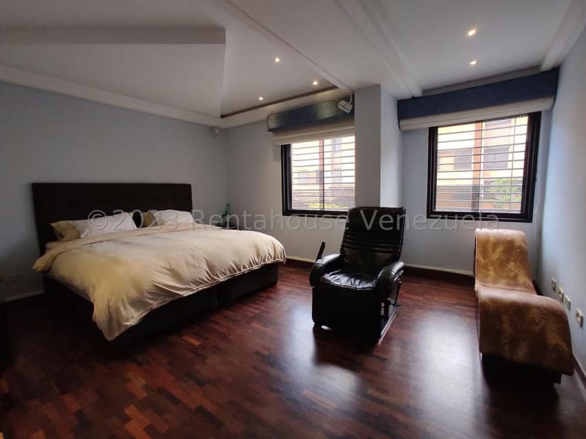 Casa (Multipes Niveles) en Venta en Colinas del Tamanaco, Distrito Metropolitano - 38