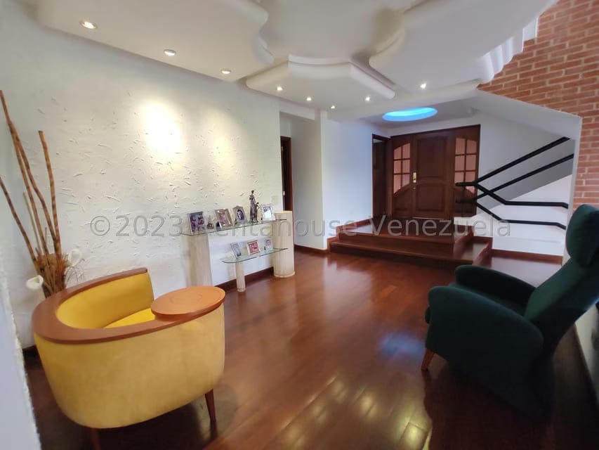 Casa (Multipes Niveles) en Venta en Colinas del Tamanaco, Distrito Metropolitano - 5