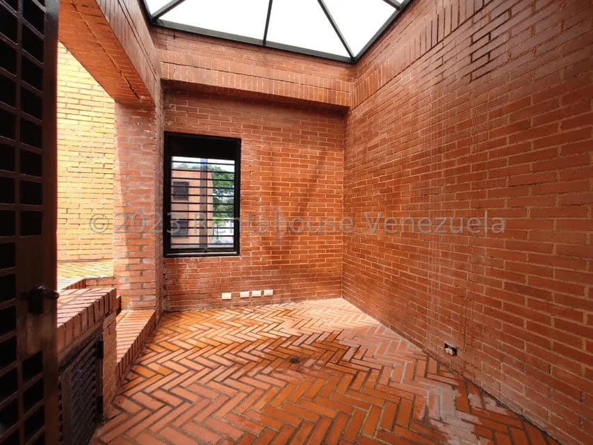 Casa (Multipes Niveles) en Venta en Colinas del Tamanaco, Distrito Metropolitano - 48