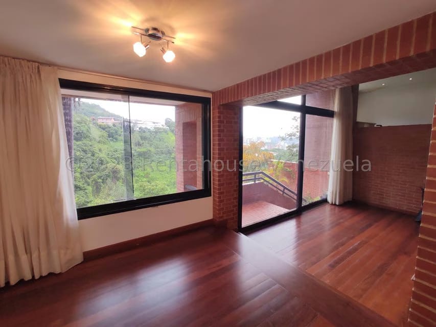 Casa (Multipes Niveles) en Venta en Colinas del Tamanaco, Distrito Metropolitano - 10