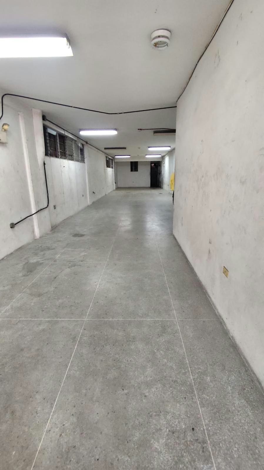 Edificio en Alquiler - Casco Central de Catia - Caracas - Distrito Capital - 4