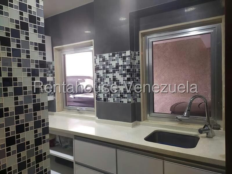Casa (Duplex) en Venta en Guataparo, Carabobo - 20